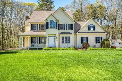 136 Glenview St, Upton, MA 01568 - Photo 1