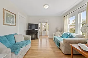 10 Newcastle Rd, Peabody, MA 01960 - Photo 1