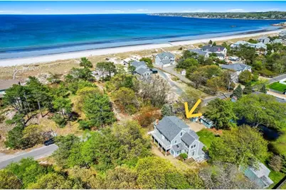 18 Wingaersheek Rd, Gloucester, MA 01930 - Photo 1