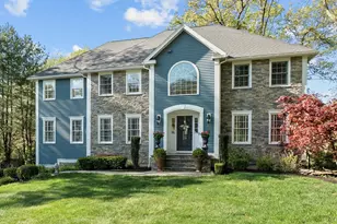 524 Rea St, North Andover, MA 01845 - Photo 1