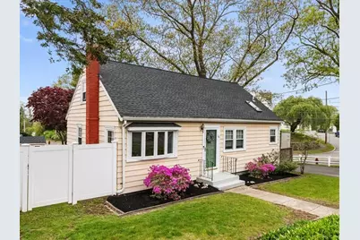 18 Elizabeth Rd, Stoneham, MA 02180 - Photo 1