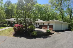 24 Potter Hill Rd, Grafton, MA 01519 - Photo 1