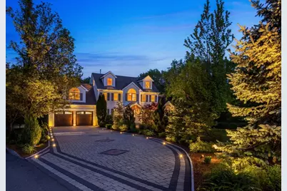 4 Toomey Circle, Burlington, MA 01803 - Photo 1