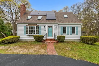 22 Woodside Dr, Falmouth, MA 02536 - Photo 1