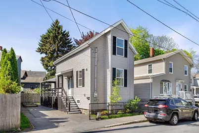 20 Planters St, Salem, MA 01970 - Photo 1