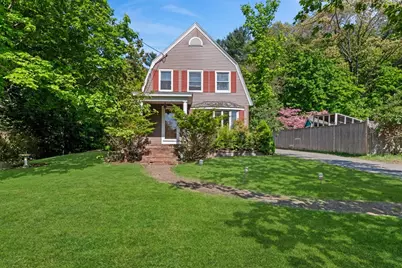 676 Salem St, Groveland, MA 01834 - Photo 1