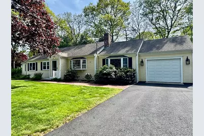 11 Masthead Ln, Barnstable, MA 02632 - Photo 1