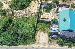 137 Old Point Rd, Newburyport, MA 01950 - Photo 1