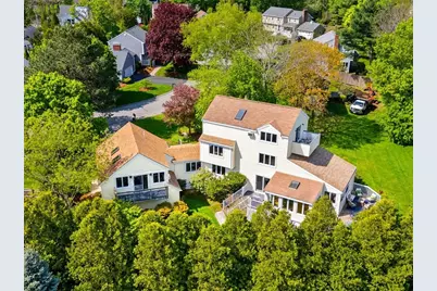 6 Riverview Dr, Newburyport, MA 01950 - Photo 1