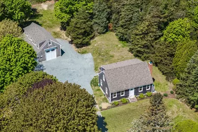 108 Old Main Rd, Falmouth, MA 02556 - Photo 1