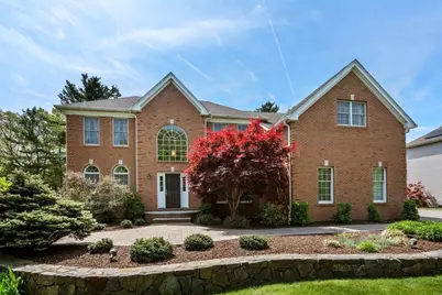 34 Hound Pack Cir, Walpole, MA 02032 - Photo 1