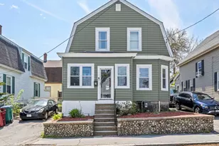 8 Dracut St, Lowell, MA 01854 - Photo 1