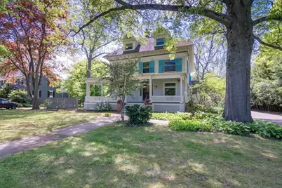 242 Lincoln Ave, Amherst, MA 01002 - Photo 1