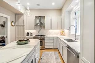 42 Bradford St, Boston, MA 02118 - Photo 1