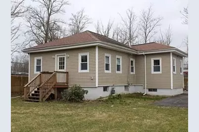121 Spring St, Bridgewater, MA 02324 - Photo 1