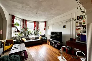 144 Coolidge St, Brookline, MA 02446 - Photo 1