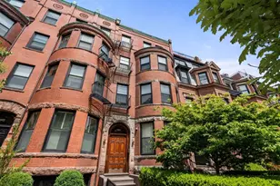 393 Marlborough St, Boston, MA 02115 - Photo 1