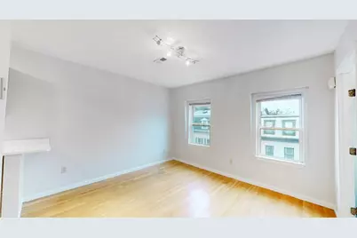 506 E 8th St #3, Boston, MA 02127 - Photo 1