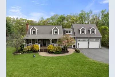 31 Freeman Rd, Charlton, MA 01507 - Photo 1