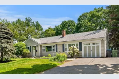 7 Leighton St, Natick, MA 01760 - Photo 1