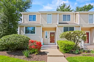 26 Gaslight Ln, Easton, MA 02356 - Photo 1