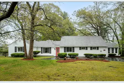 12 Arthur Woods Avenue, Burlington, MA 01803 - Photo 1