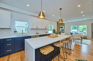 18 Belknap St, Arlington, MA 02474 - Photo 1