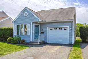 19 Alvord Pl, South Hadley, MA 01075 - Photo 1