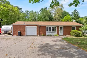 29 Anderson Ave, Middleborough, MA 02346 - Photo 1