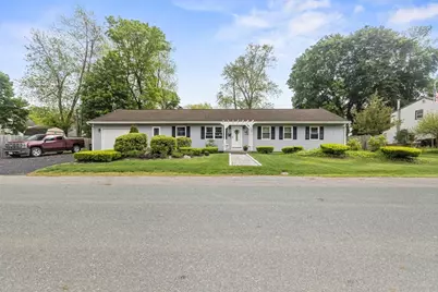 35 Pierce St, Brockton, MA 02302 - Photo 1