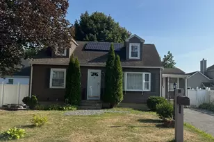 10 Albermarle St, Methuen, MA 01844 - Photo 1