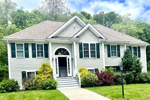 7 Fairway Dr, Amesbury, MA 01913 - Photo 1