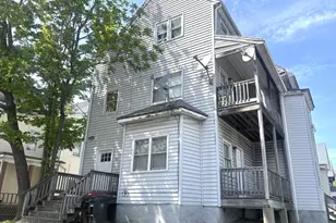 231 Pleasant St, Brockton, MA 02301 - Photo 1