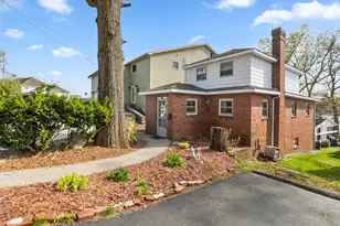 45-45A Bay View Dr, Shrewsbury, MA 01545 - Photo 1