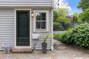 176 South St, Hingham, MA 02043 - Photo 1