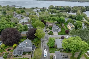 31 Main St, Mattapoisett, MA 02739 - Photo 1