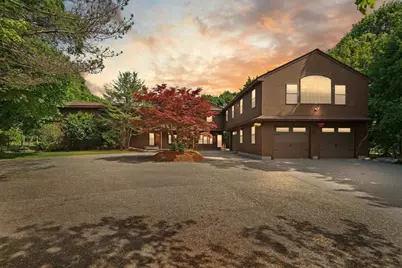 364 Chestnut St, Wilmington, MA 01887 - Photo 1