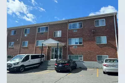 135 Winthrop St #4A, Framingham, MA 01702 - Photo 1