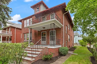 27 Alewife Brook Pkwy, Cambridge, MA 02140 - Photo 1