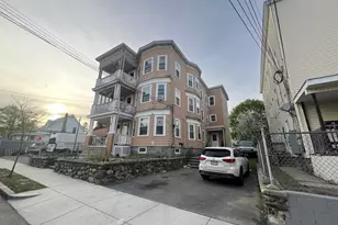 27-29 Boxford St, Lawrence, MA 01843 - Photo 1