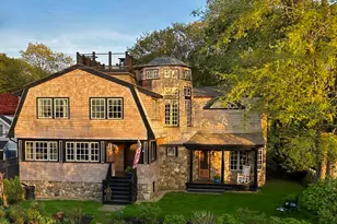 8 Norwood Ave, Rockport, MA 01966 - Photo 1