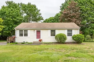 22 Bayview Ave, Berkley, MA 02779 - Photo 1