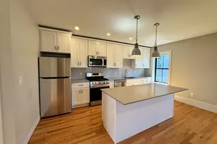 3 Bartlett St, Boston, MA 02129 - Photo 1