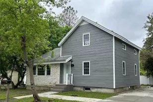 15 Murray Ave, North Adams, MA 01247 - Photo 1