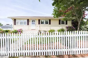 320 Mt Hope Ave, Fall River, MA 02724 - Photo 1