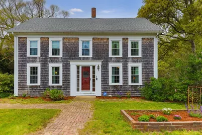 68 Pleasant St, Chatham, MA 02659 - Photo 1