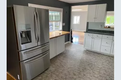 107 Lexington St, Burlington, MA 01803 - Photo 1