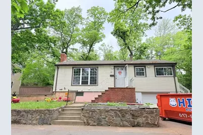 109 Bartlett St, Quincy, MA 02169 - Photo 1