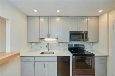 28 Pond St #23, Boston, MA 02130 - Photo 1