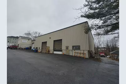 20 Lewis St, Worcester, MA 01610 - Photo 1
